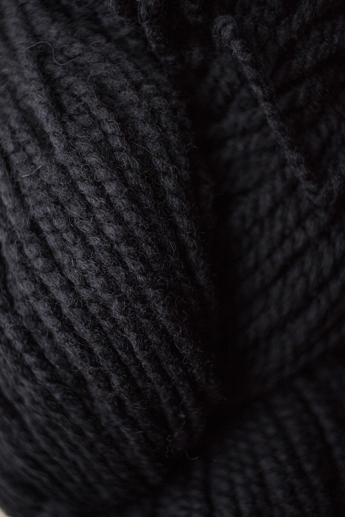 Bulky (3 ply) Atlantic Yarn - Black – Seaside Rug Hooking Company